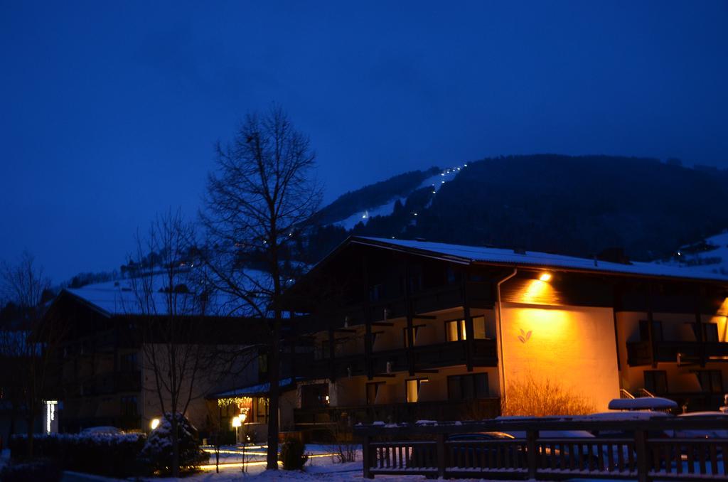 Dahoam By Sarina - Rooms & Suites Zell am See Ngoại thất bức ảnh