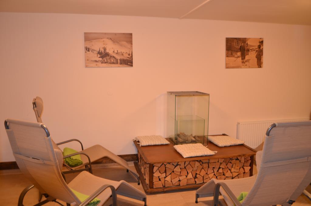 Dahoam By Sarina - Rooms & Suites Zell am See Ngoại thất bức ảnh