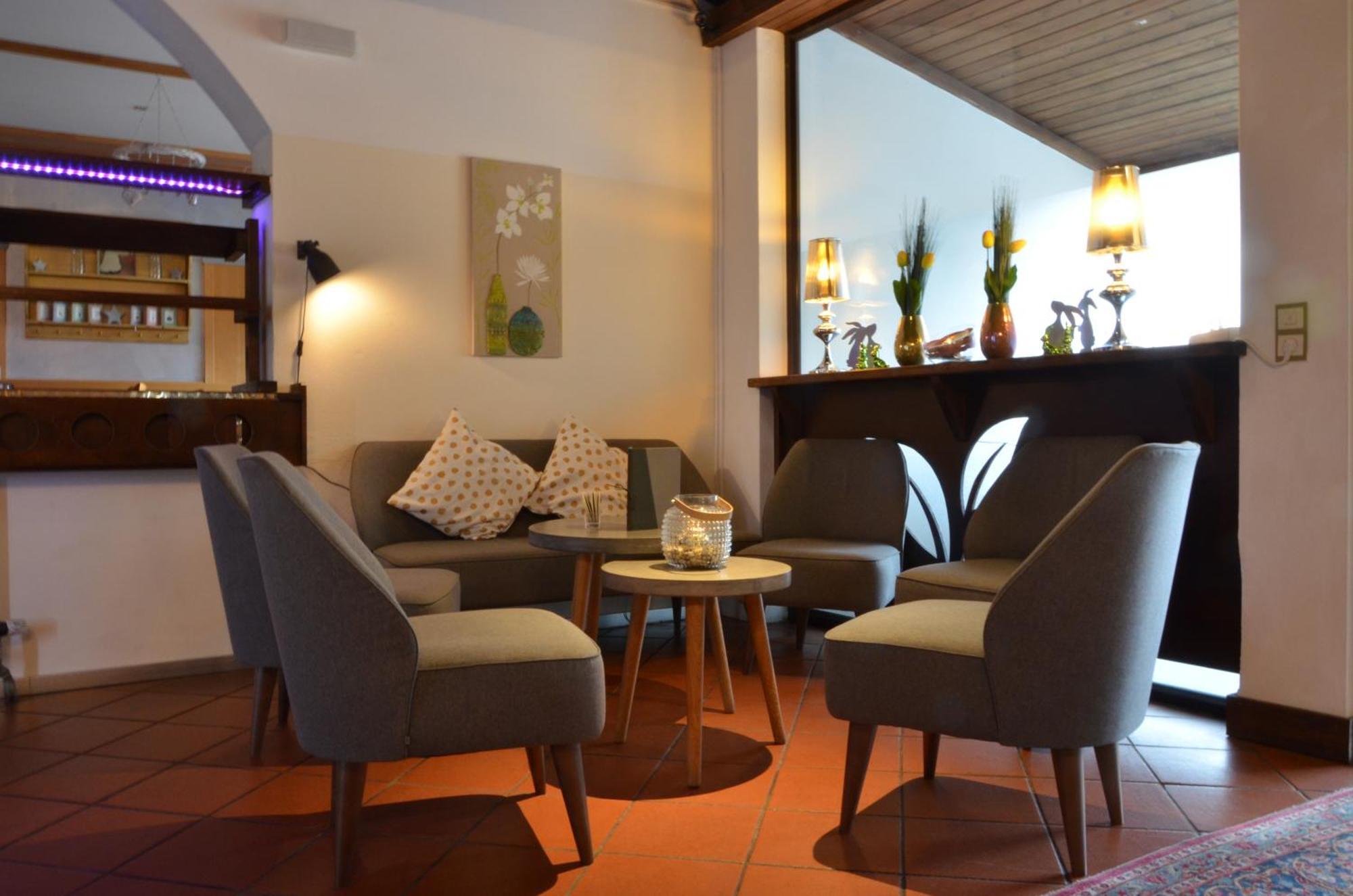 Dahoam By Sarina - Rooms & Suites Zell am See Ngoại thất bức ảnh