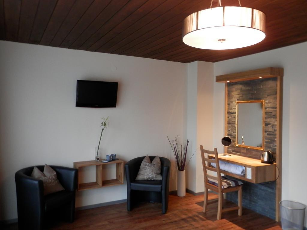 Dahoam By Sarina - Rooms & Suites Zell am See Ngoại thất bức ảnh